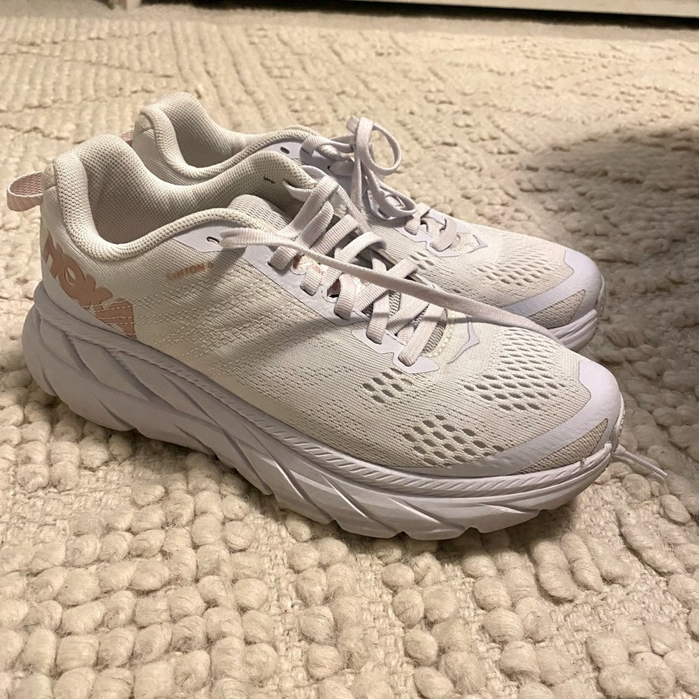 Hoka Clifton 6